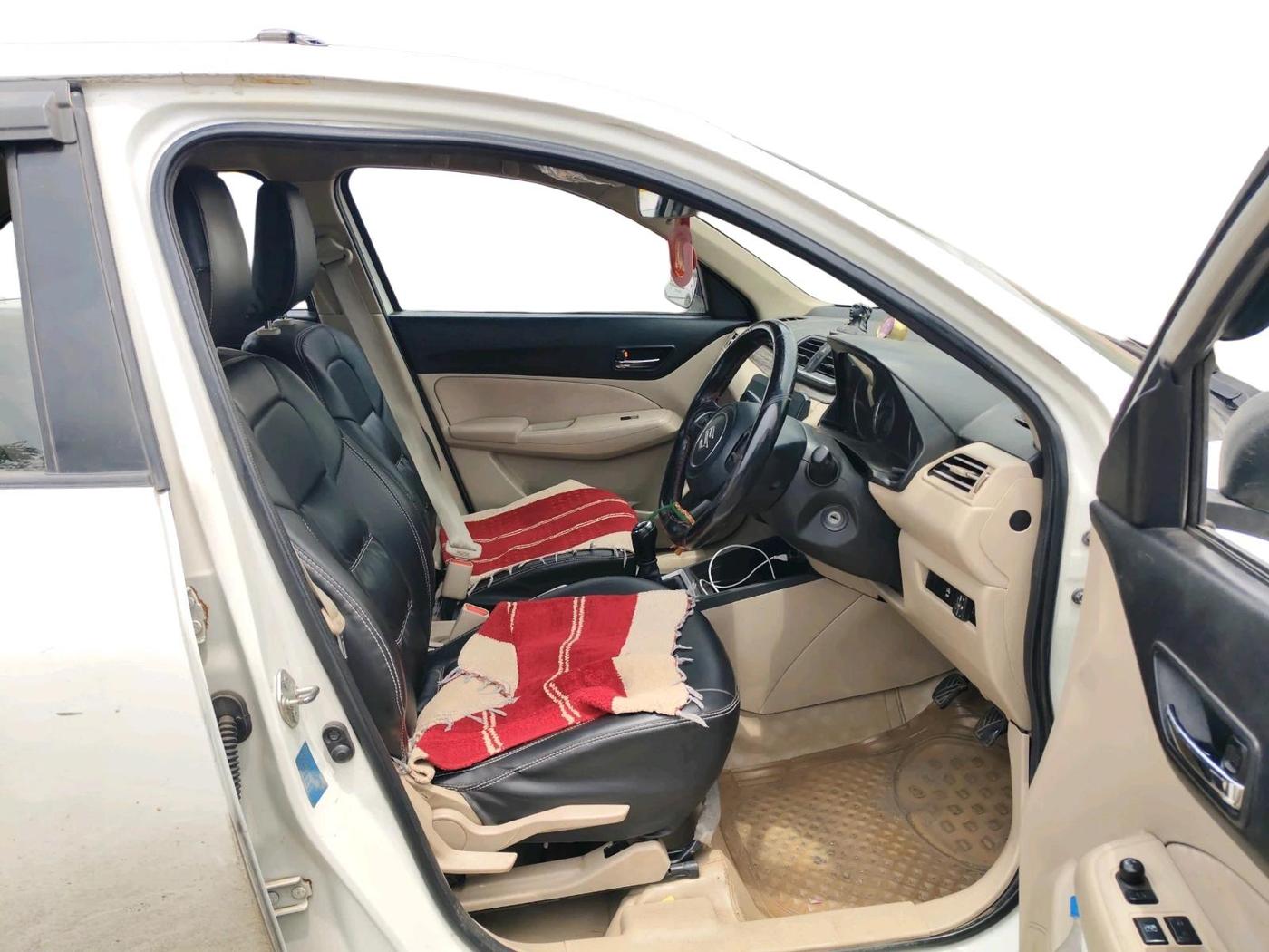 2022 Maruti Dzire VXI, CNG, Manual, 1,44,189 km, interior
