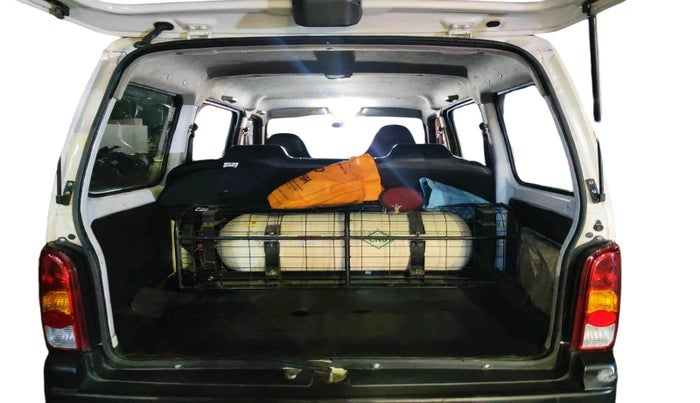 2022 Maruti Eeco 5 STR AC CNG (O), CNG, Manual, 42,042 km, exterior