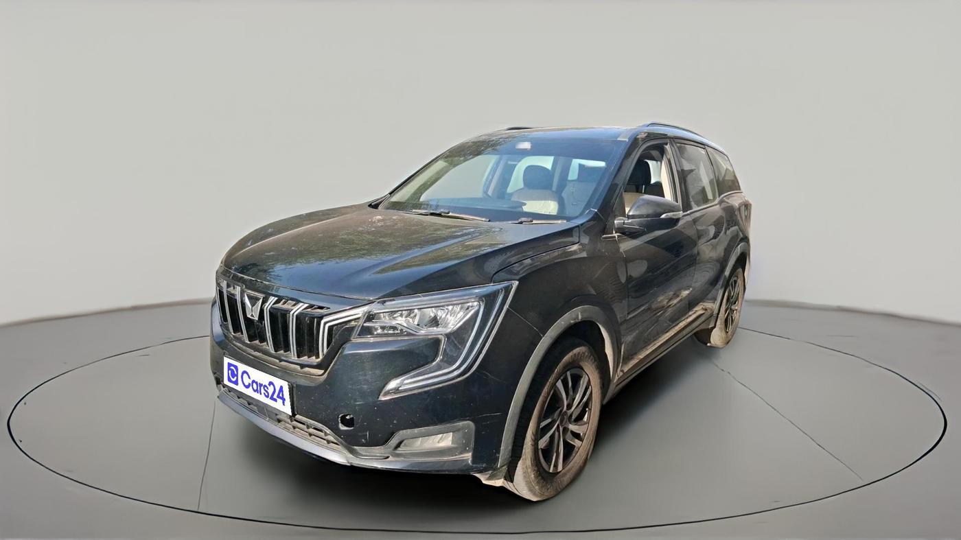 2024 Mahindra XUV700 AX 5 D MT 7 STR, Diesel, Manual, 29,012 km, exterior