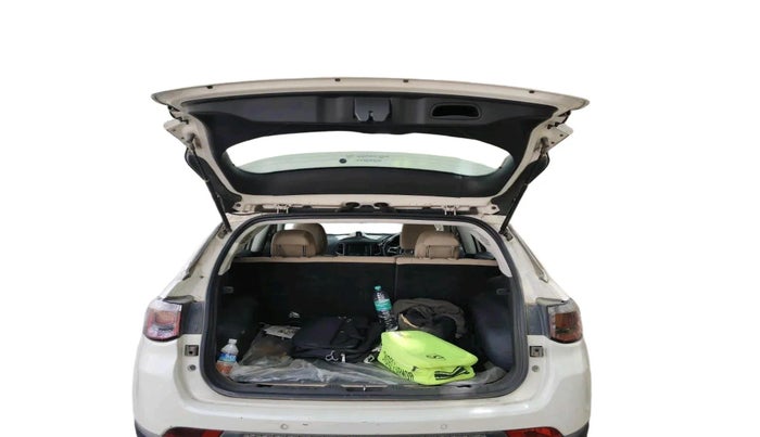 2016 Jeep Compass LONGITUDE (O) 2.0 DIESEL, Diesel, Manual, 1,21,779 km, exterior