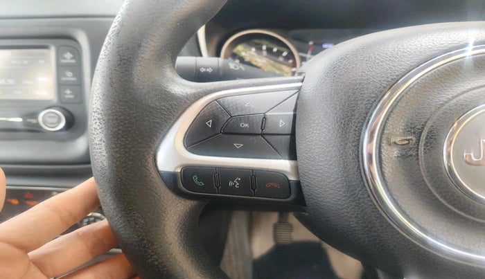 2016 Jeep Compass LONGITUDE (O) 2.0 DIESEL, Diesel, Manual, 1,21,779 km, interior