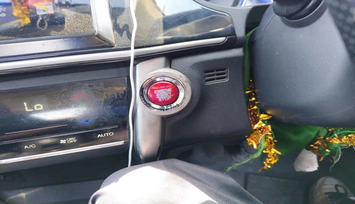 2016 Honda City 1.5L I-VTEC VX, CNG, Manual, 86,525 km, interior
