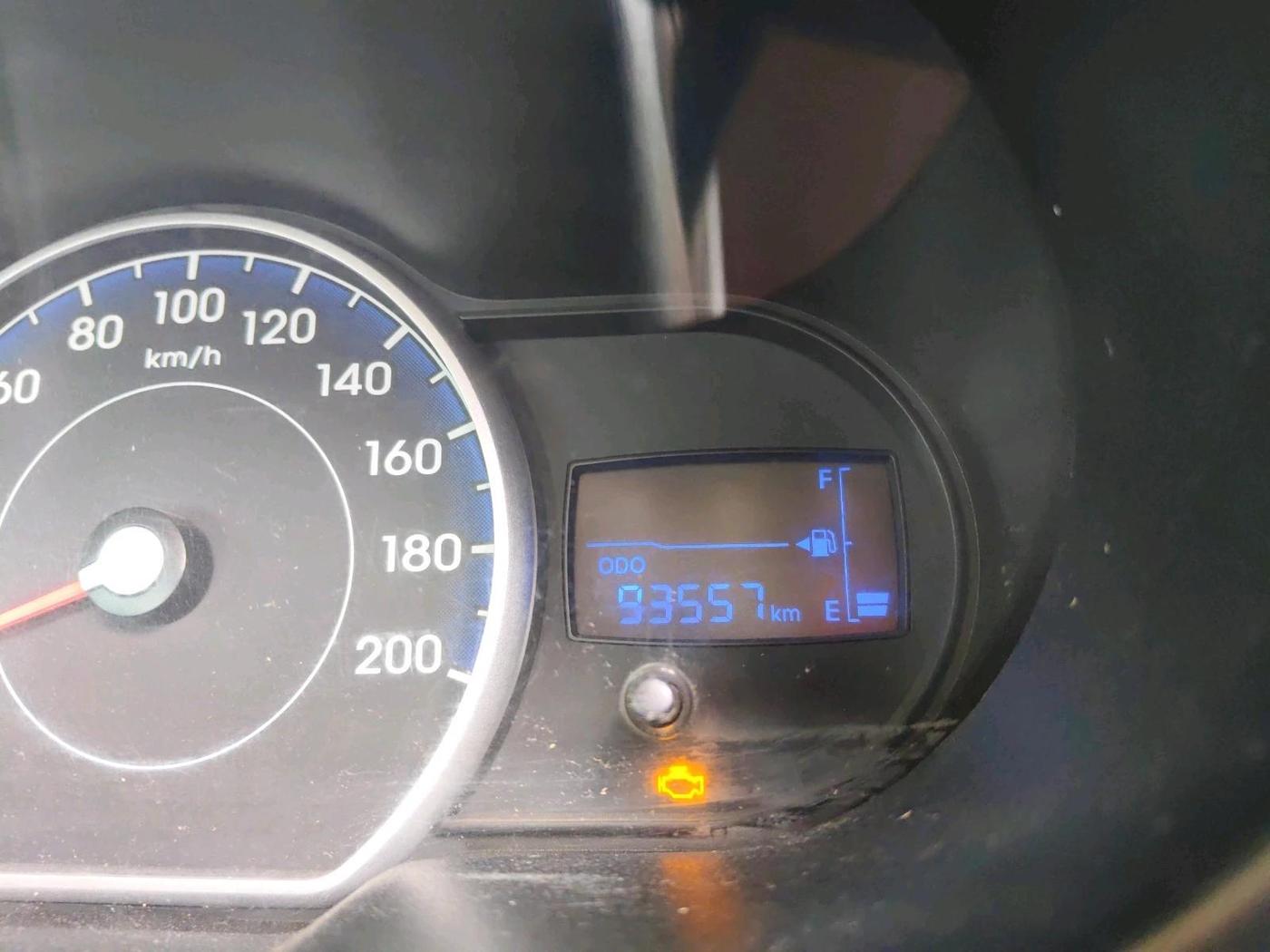 2016 Hyundai i10 SPORTZ 1.1, CNG, Manual, 93,557 km, interior