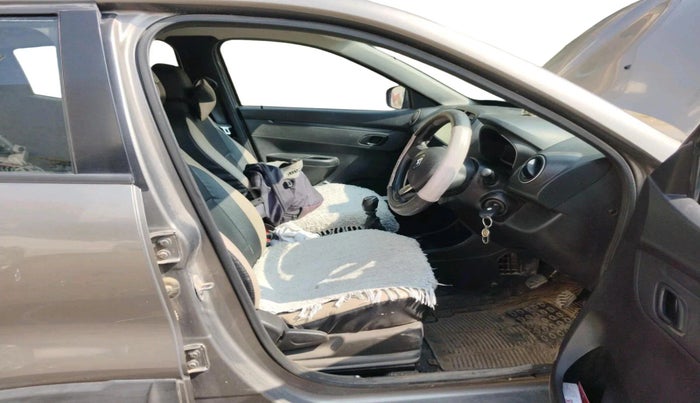 2019 Renault Kwid RXL, Petrol, Manual, 54,279 km, interior