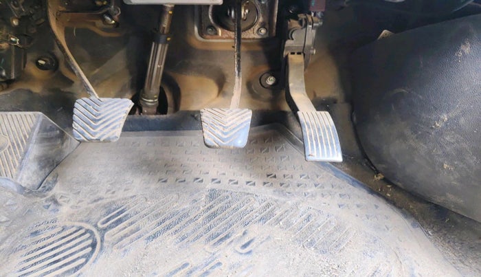 2014 Hyundai Elite i20 ASTA 1.2, CNG, Manual, 1,17,288 km, interior