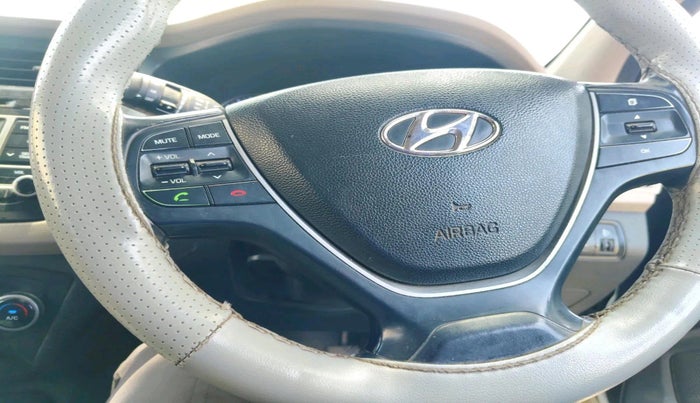 2014 Hyundai Elite i20 ASTA 1.2, CNG, Manual, 1,17,288 km, interior