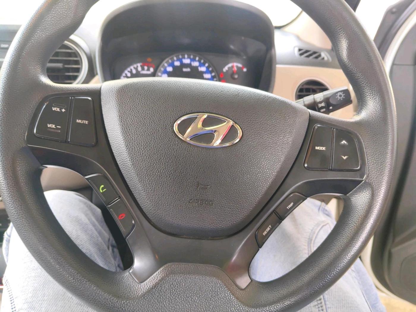 2019 Hyundai Xcent S 1.2, CNG, Manual, 64,078 km, interior