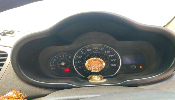 2011 Hyundai i10 ERA 1.1, CNG, Manual, 1,11,678 km, interior