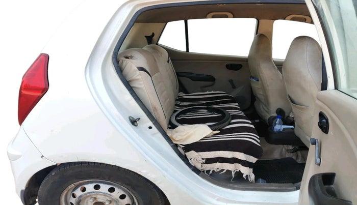 2011 Hyundai i10 ERA 1.1, CNG, Manual, 1,11,678 km, interior