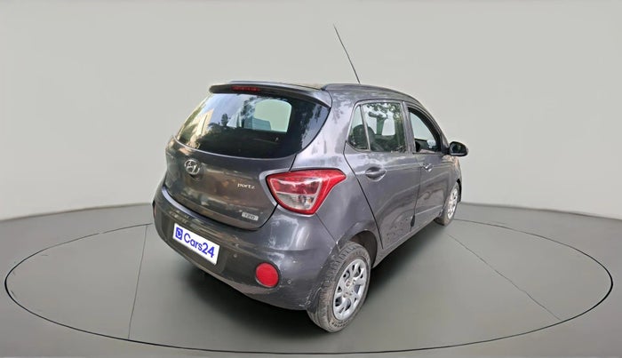 2017 Hyundai Grand i10 SPORTZ (O) 1.2 U2 CRDI, Diesel, Manual, 89,963 km, exterior