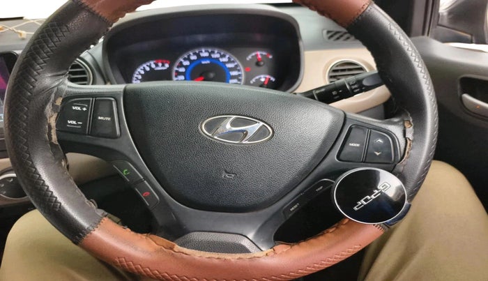 2015 Hyundai Grand i10 SPORTZ 1.2 KAPPA VTVT, CNG, Manual, 73,786 km, interior
