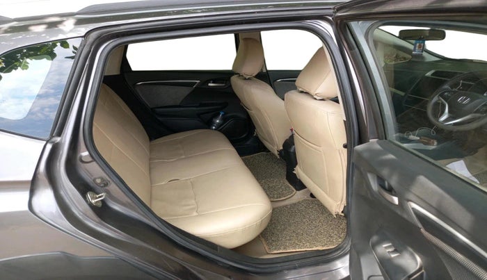 2018 Honda WR-V 1.5L I-DTEC VX MT, Diesel, Manual, 1,74,811 km, interior