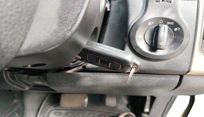 2017 Tata Hexa XTA 4X2 6 STR, Diesel, Automatic, 2,56,116 km, interior