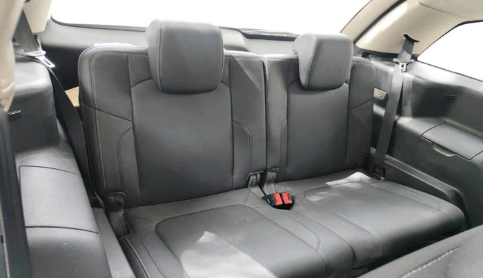 2017 Tata Hexa XTA 4X2 6 STR, Diesel, Automatic, 2,56,116 km, interior