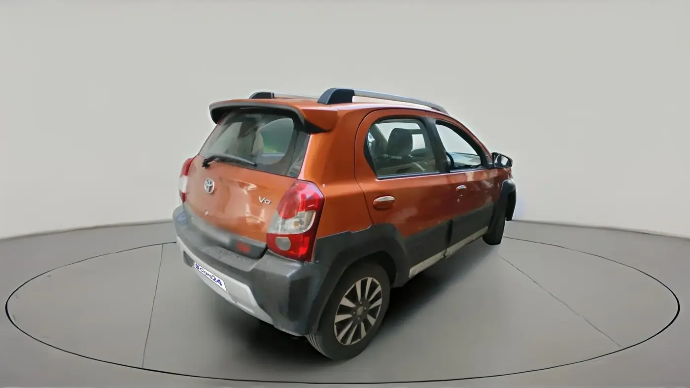 2016 Toyota Etios CROSS 1.4 VD, Diesel, Manual, 1,75,472 km, exterior