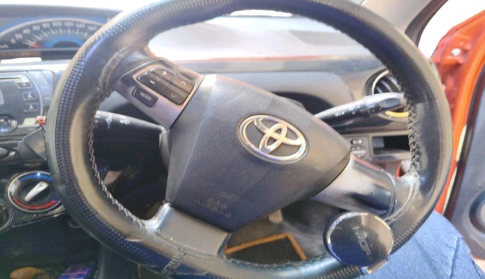 2016 Toyota Etios CROSS 1.4 VD, Diesel, Manual, 1,75,472 km, interior