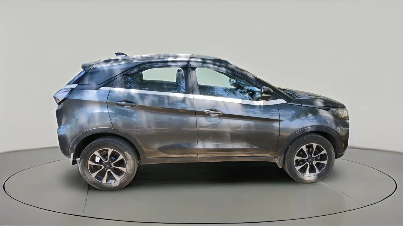 2020 Tata NEXON XZA PLUS (O) DIESEL, Diesel, Automatic, 97,967 km, exterior