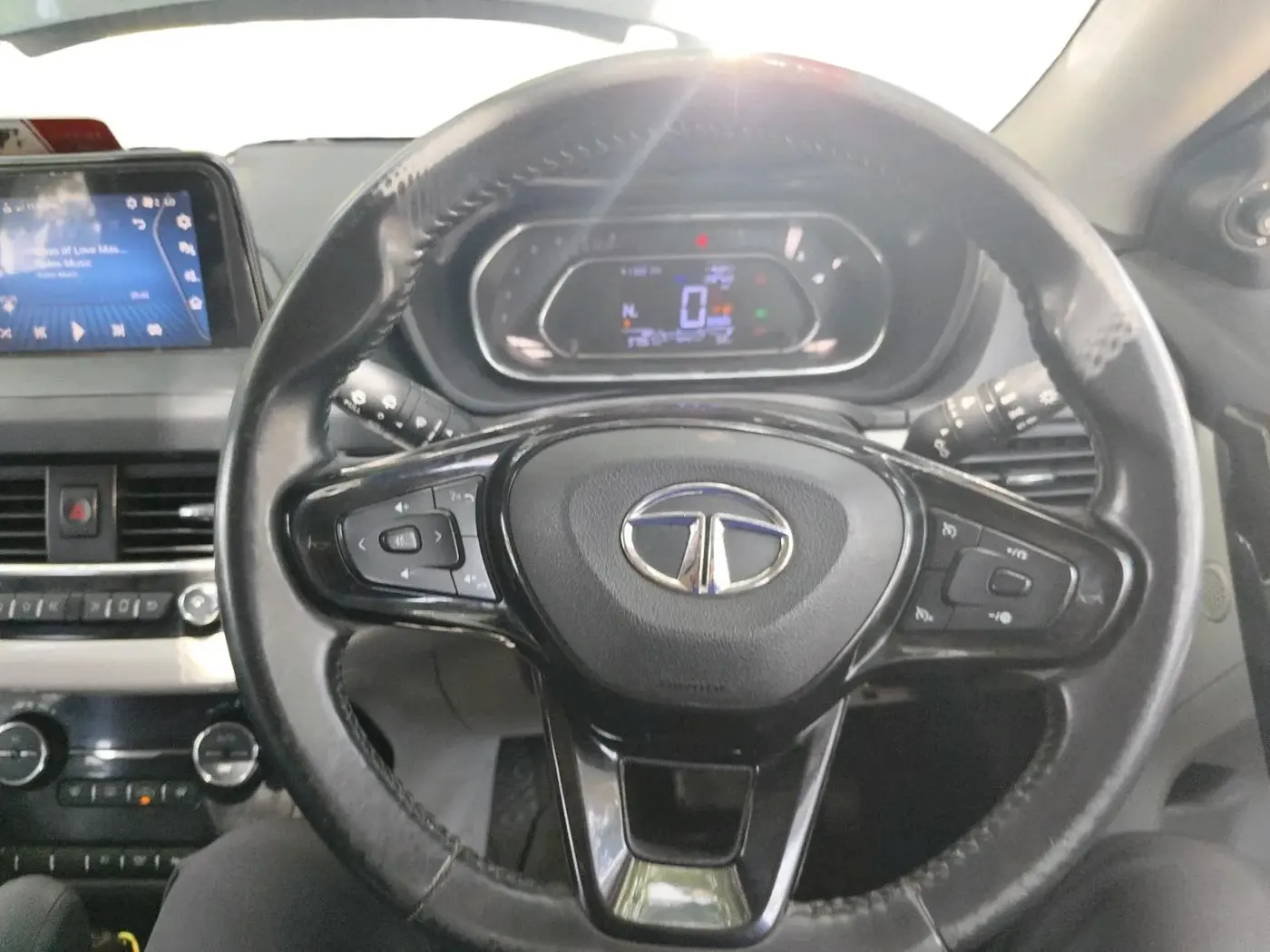 2020 Tata NEXON XZA PLUS (O) DIESEL, Diesel, Automatic, 97,967 km, interior