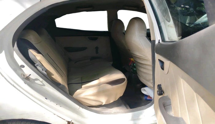 2011 Hyundai Eon ERA, CNG, Manual, 1,84,432 km, interior