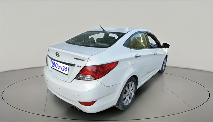 2013 Hyundai Verna FLUIDIC 1.6 CRDI SX OPT, Diesel, Manual, 1,92,880 km, exterior