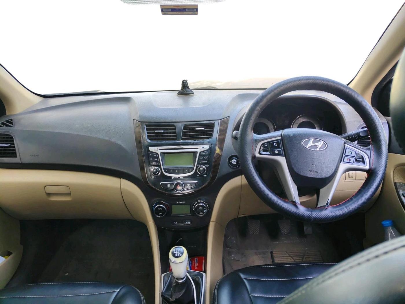 2013 Hyundai Verna FLUIDIC 1.6 CRDI SX OPT, Diesel, Manual, 1,92,880 km, interior