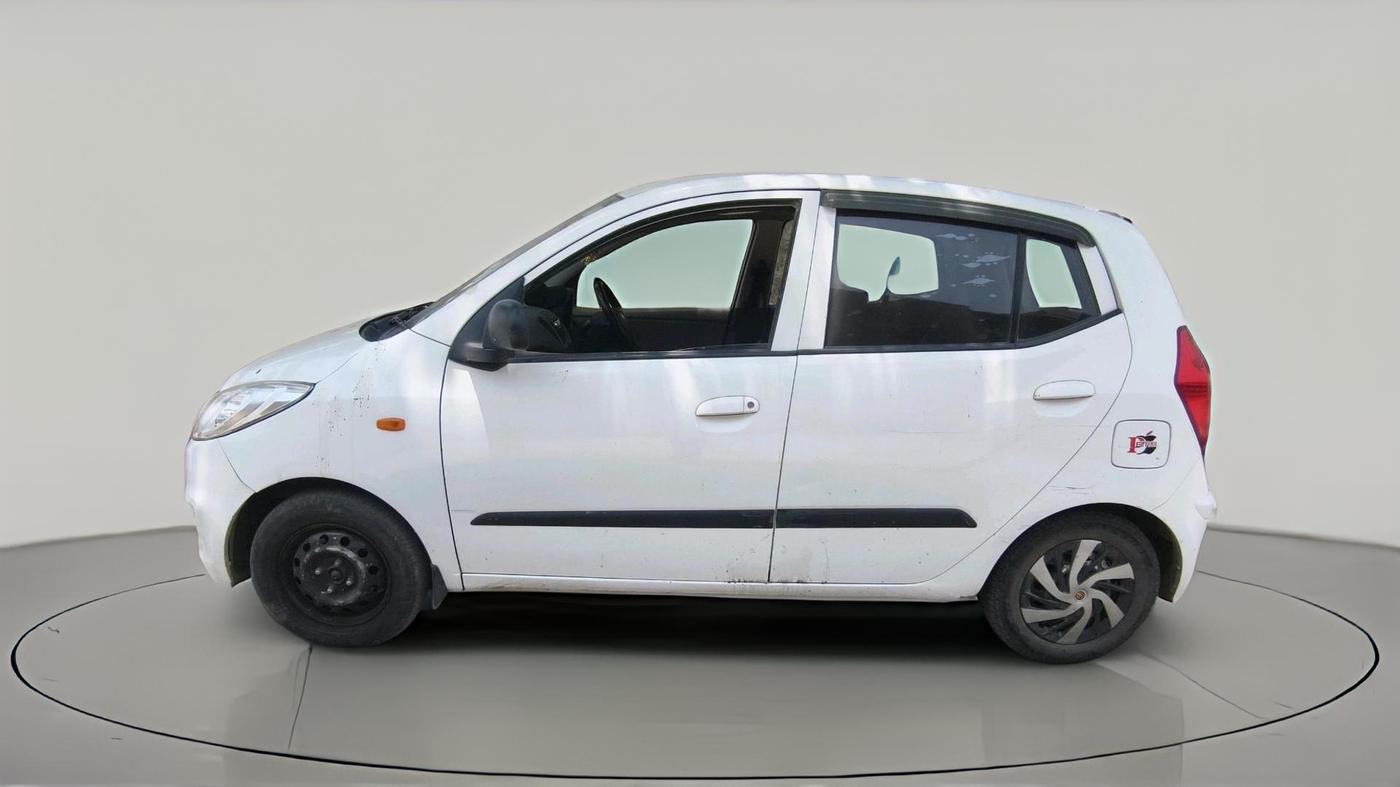 2013 Hyundai i10 ERA 1.1, CNG, Manual, 1,27,841 km, exterior