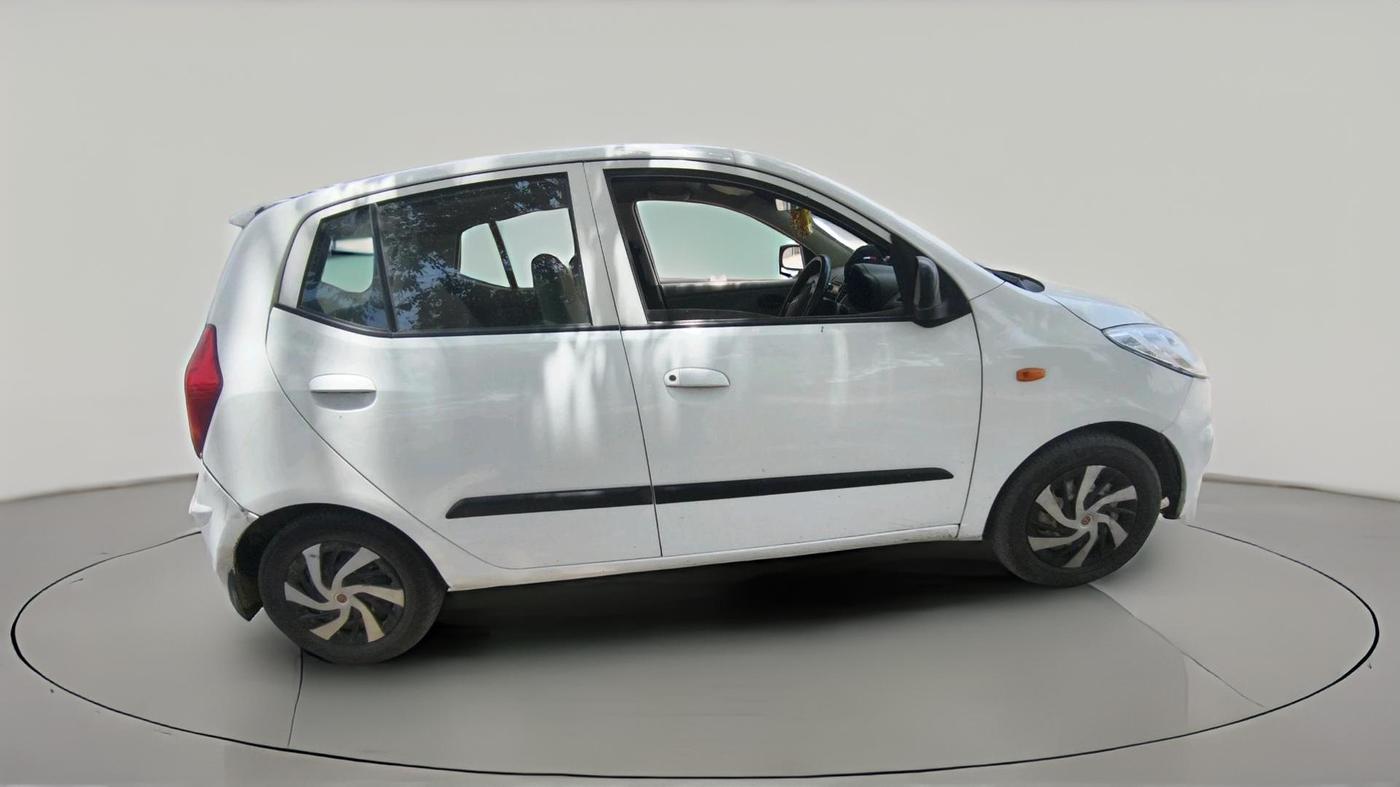 2013 Hyundai i10 ERA 1.1, CNG, Manual, 1,27,841 km, exterior
