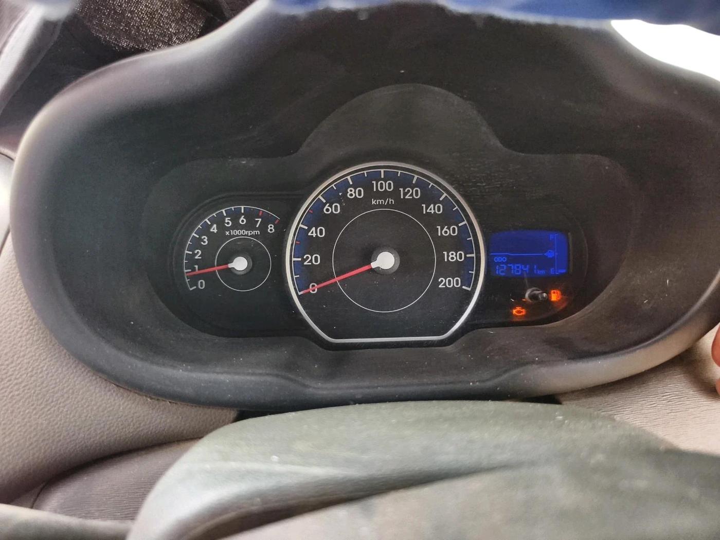2013 Hyundai i10 ERA 1.1, CNG, Manual, 1,27,841 km, interior