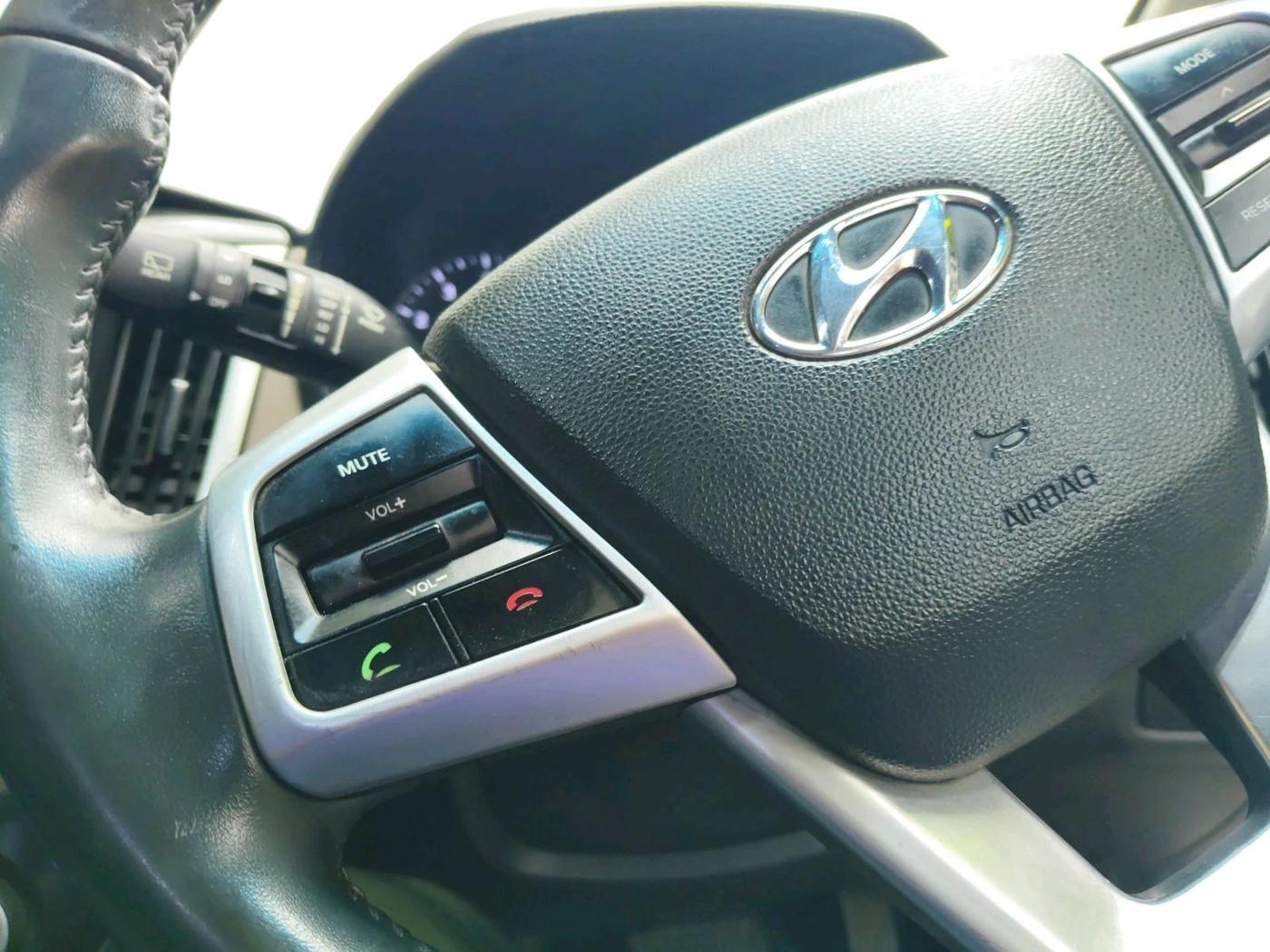 2016 Hyundai Creta SX PLUS AT 1.6 PETROL, Petrol, Automatic, 87,725 km, interior