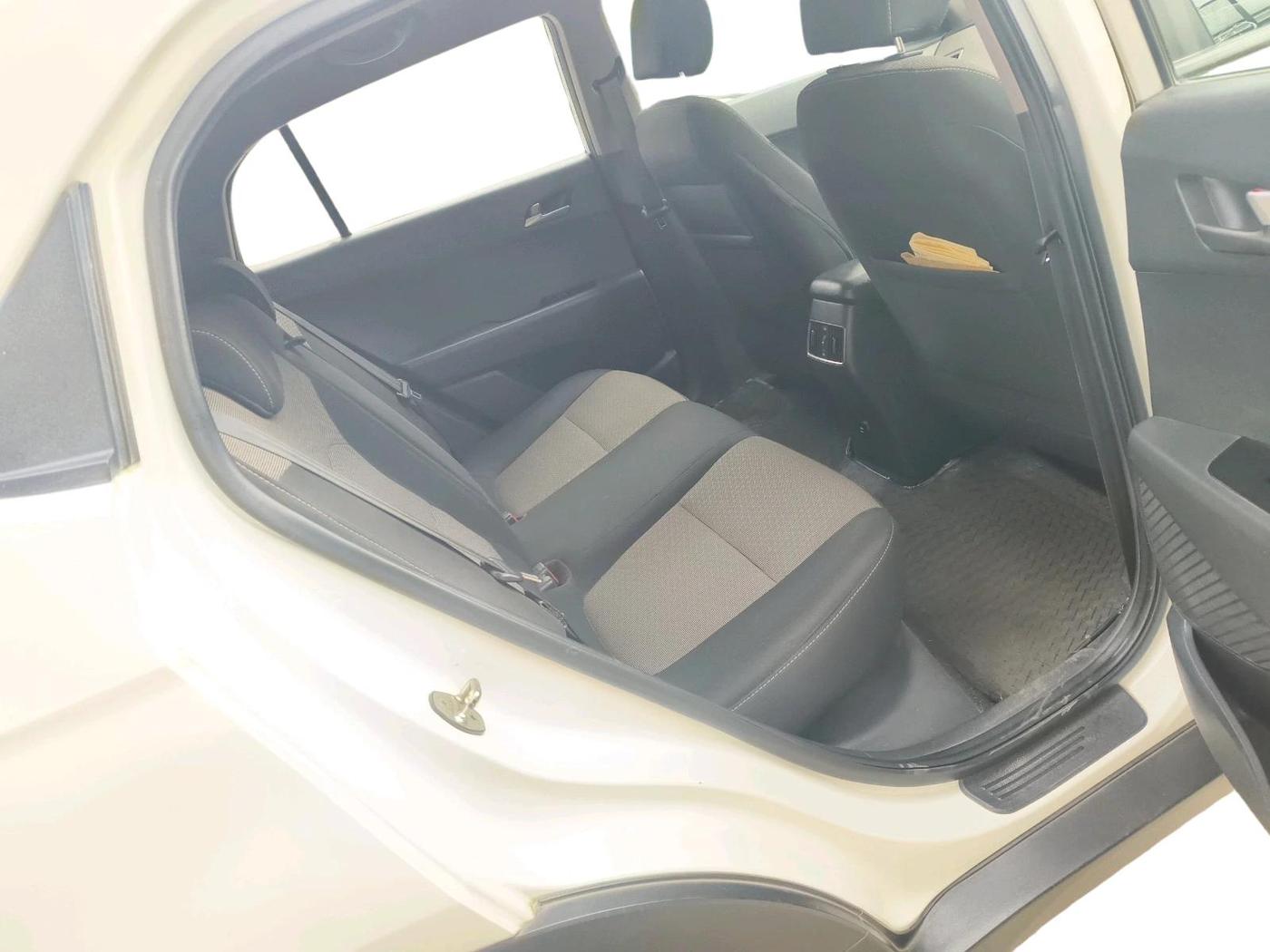 2017 Hyundai Creta SX PLUS 1.6 PETROL, Petrol, Manual, 86,959 km, interior