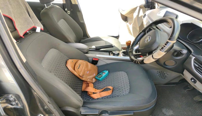 2018 Tata NEXON XZ PLUS PETROL, CNG, Manual, 1,77,270 km, interior