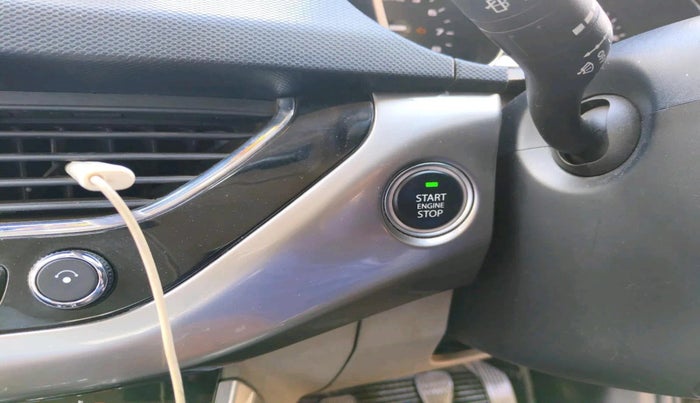 2018 Tata NEXON XZ PLUS PETROL, CNG, Manual, 1,77,270 km, interior