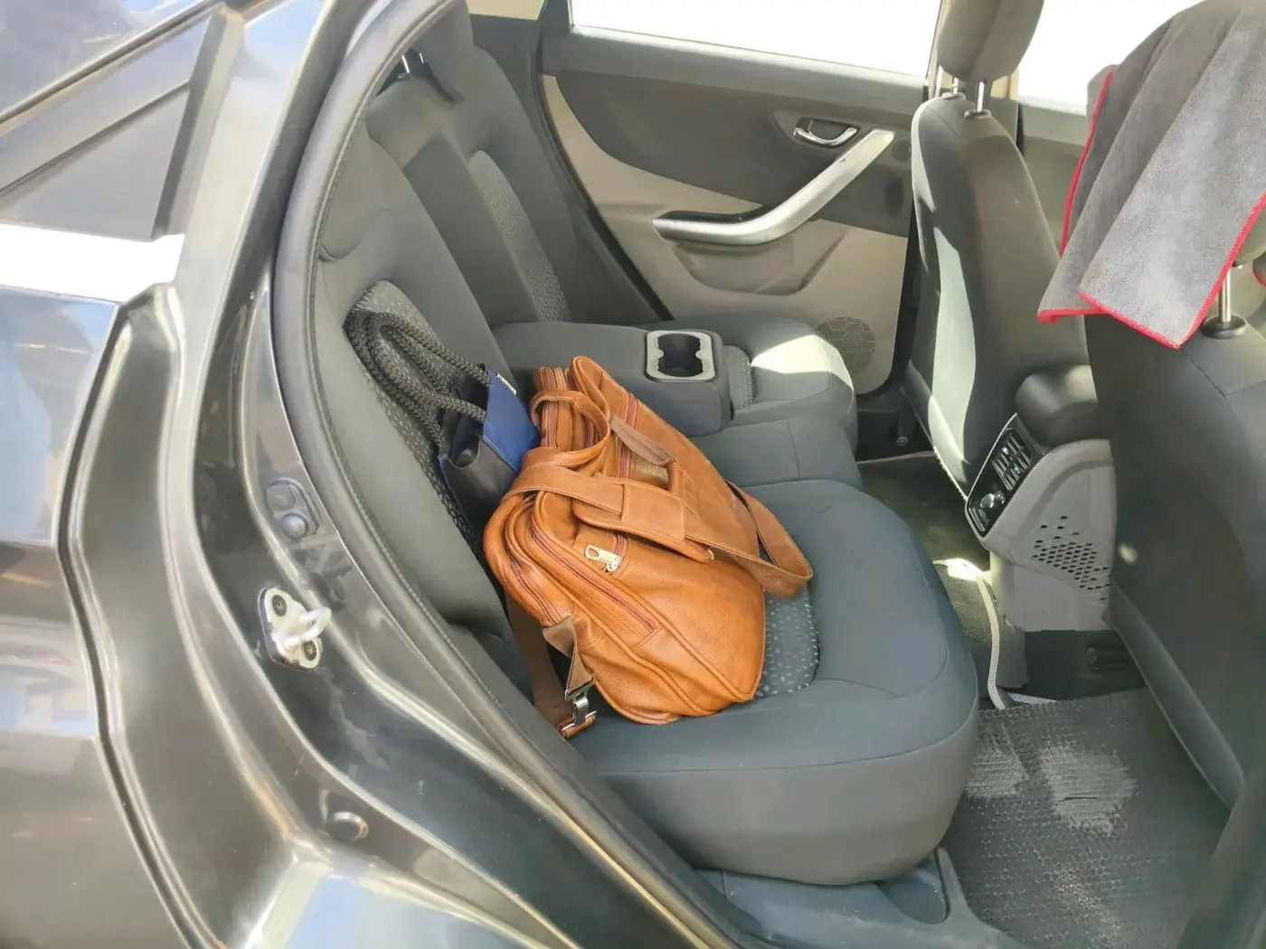 2018 Tata NEXON XZ PLUS PETROL, CNG, Manual, 1,77,270 km, interior