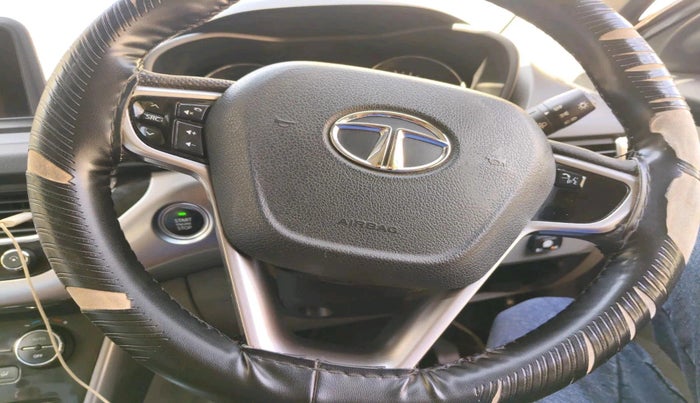 2018 Tata NEXON XZ PLUS PETROL, CNG, Manual, 1,77,270 km, interior