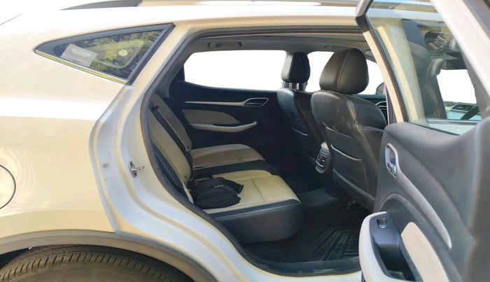 2022 MG ASTOR SHARP 1.5 CVT, Petrol, Automatic, 80,401 km, interior