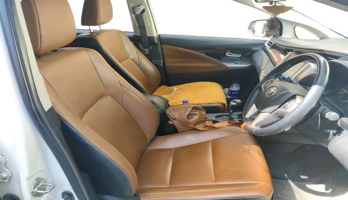 2022 Toyota Innova Crysta 2.7 ZX AT 7 STR, Petrol, Automatic, 51,564 km, interior