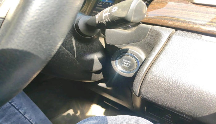 2022 Toyota Innova Crysta 2.7 ZX AT 7 STR, Petrol, Automatic, 51,564 km, interior