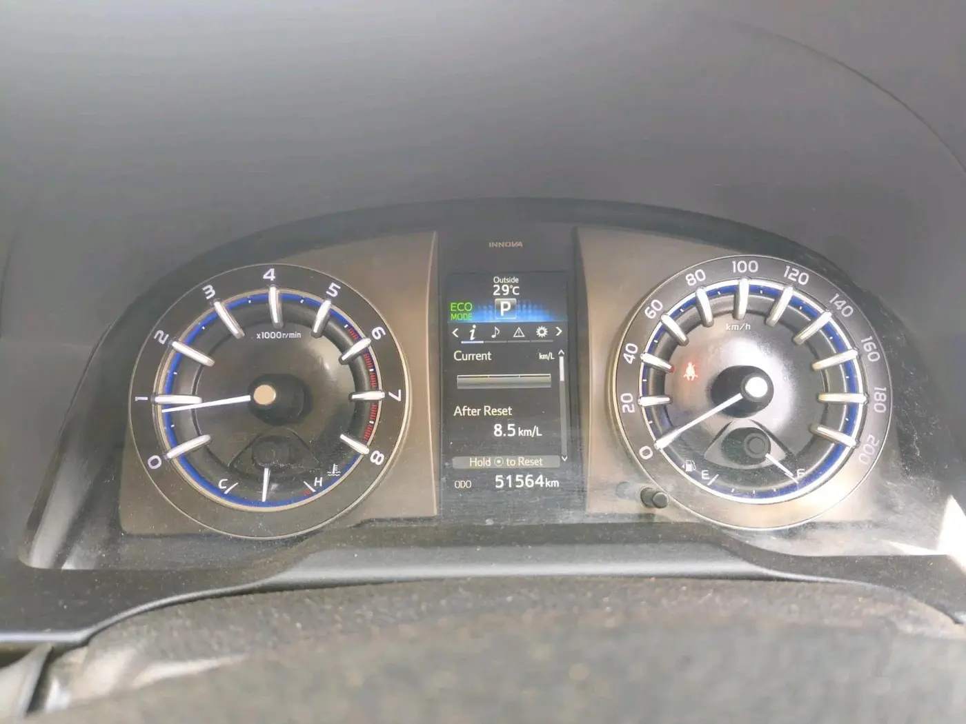 2022 Toyota Innova Crysta 2.7 ZX AT 7 STR, Petrol, Automatic, 51,564 km, interior