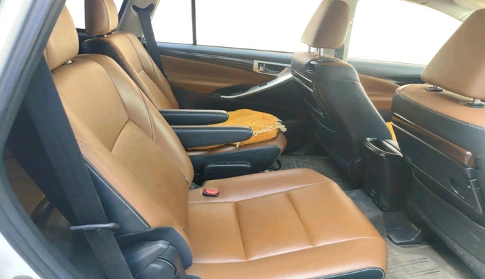 2022 Toyota Innova Crysta 2.7 ZX AT 7 STR, Petrol, Automatic, 51,564 km, interior