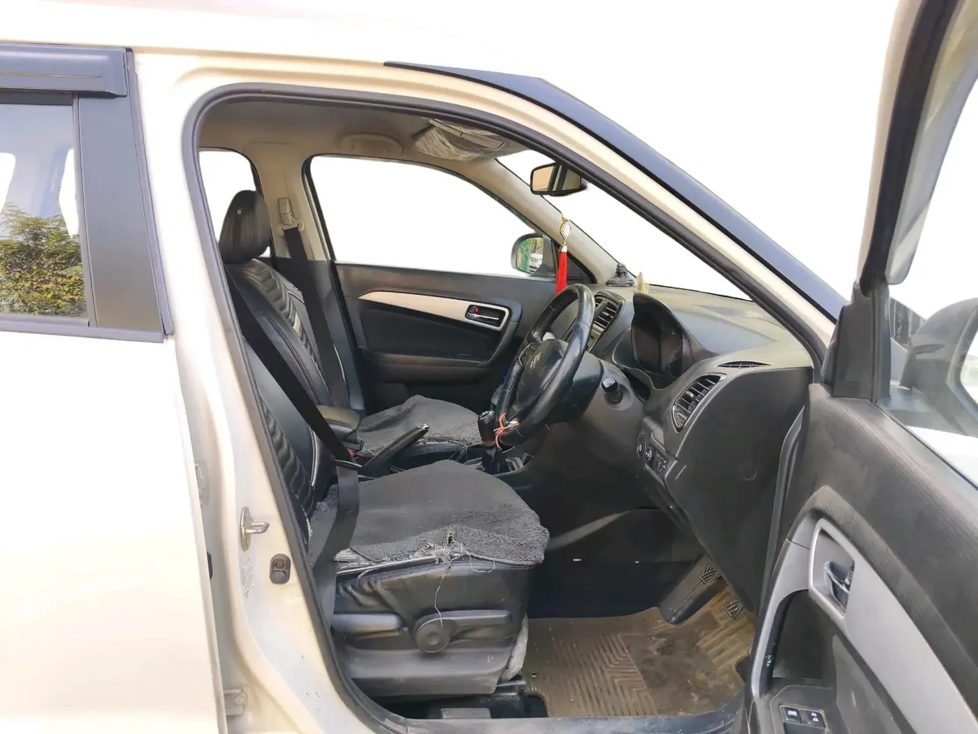 2021 Maruti Vitara Brezza ZXI PLUS, CNG, Manual, 73,555 km, interior