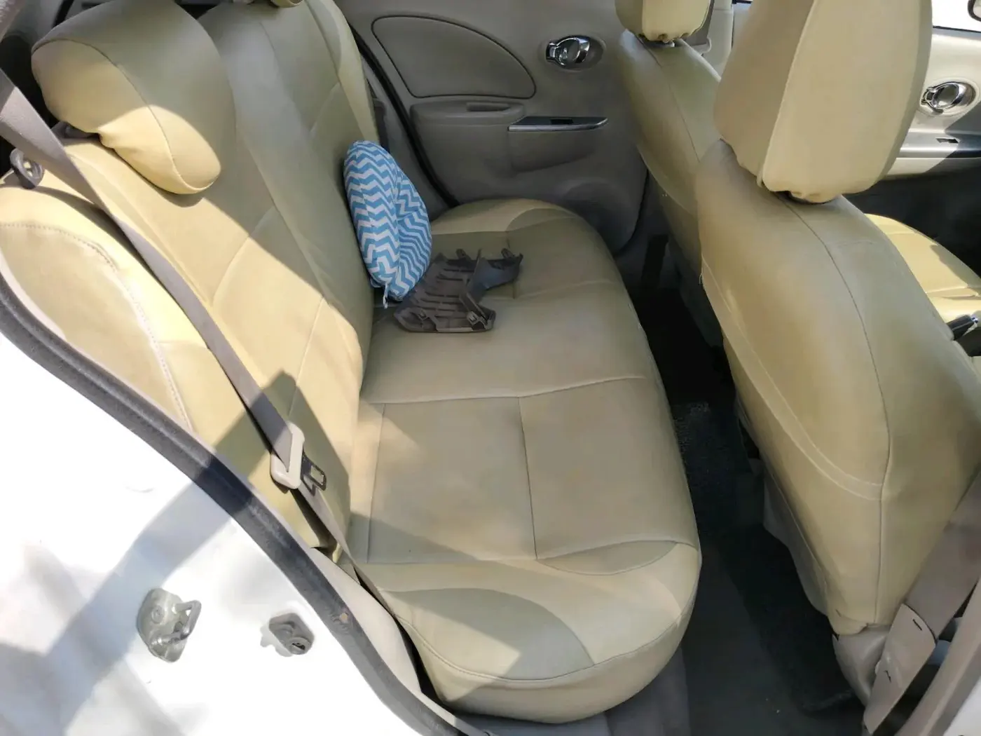 2015 Nissan Micra XV P DIESEL, Diesel, Manual, 96,114 km, interior