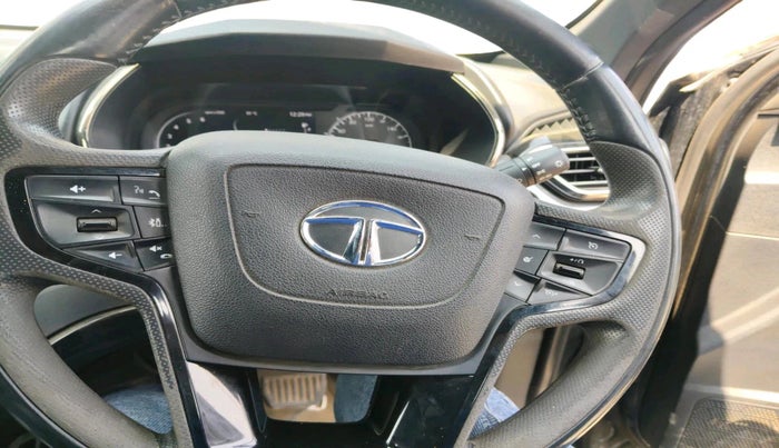 2022 Tata Harrier XZA PLUS 2.0L DARK EDITION, Diesel, Automatic, 88,982 km, interior