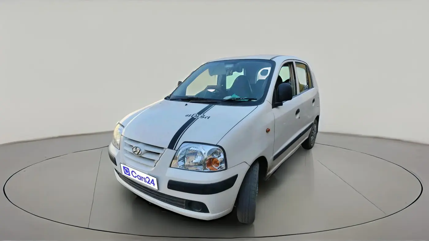 2013 Hyundai Santro Xing GLS, CNG, Manual, 2,03,960 km, exterior