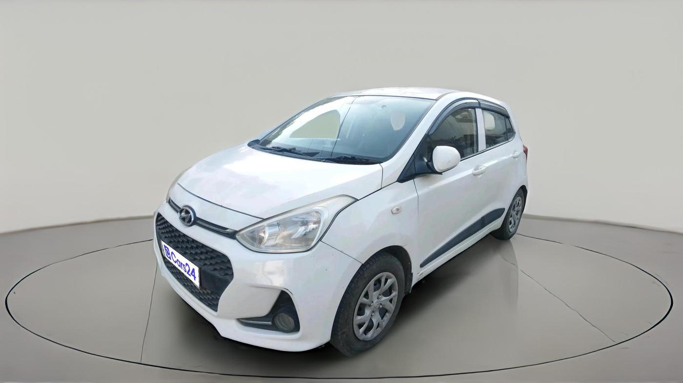 2017 Hyundai Grand i10 MAGNA AT 1.2 KAPPA VTVT, CNG, Automatic, 1,11,136 km, exterior
