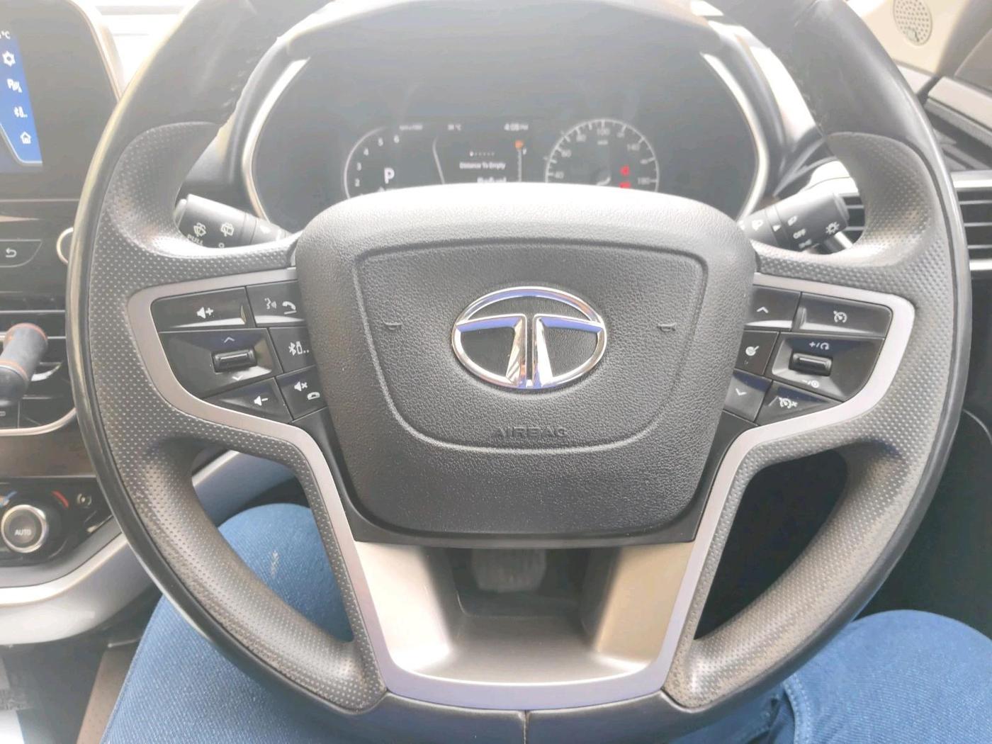2022 Tata Harrier XZA PLUS 2.0L, Diesel, Automatic, 76,334 km, interior