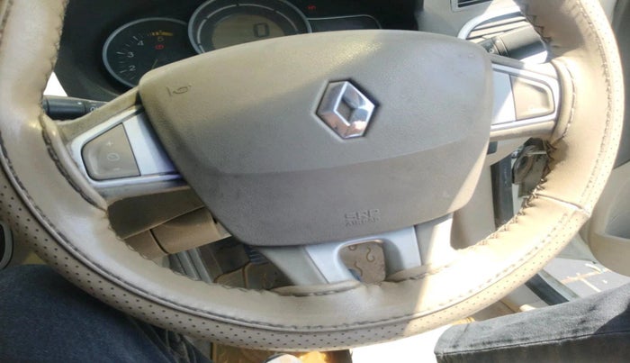 2012 Renault Fluence 1.5 E2, Diesel, Manual, 1,53,087 km, interior