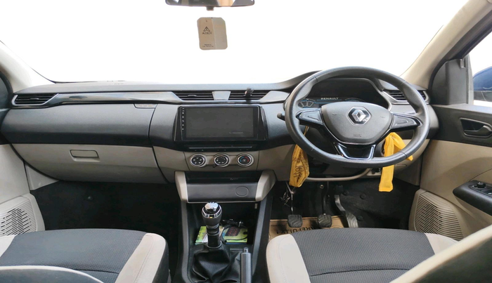 2019 Renault TRIBER RXT, Petrol, Manual, 58,128 km, interior