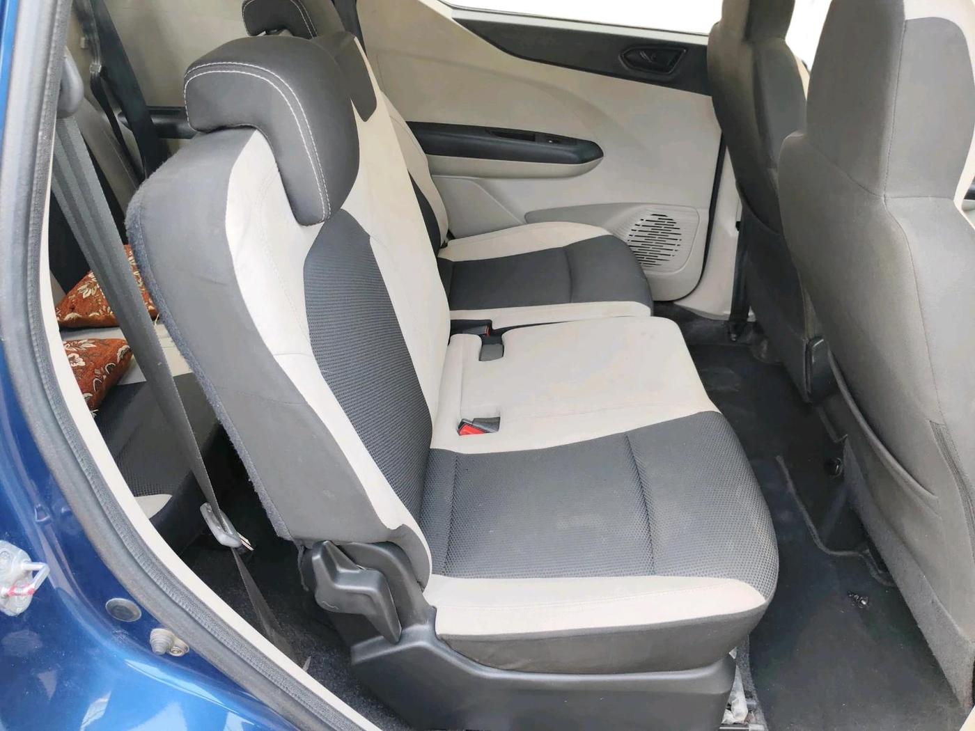 2019 Renault TRIBER RXT, Petrol, Manual, 58,128 km, interior