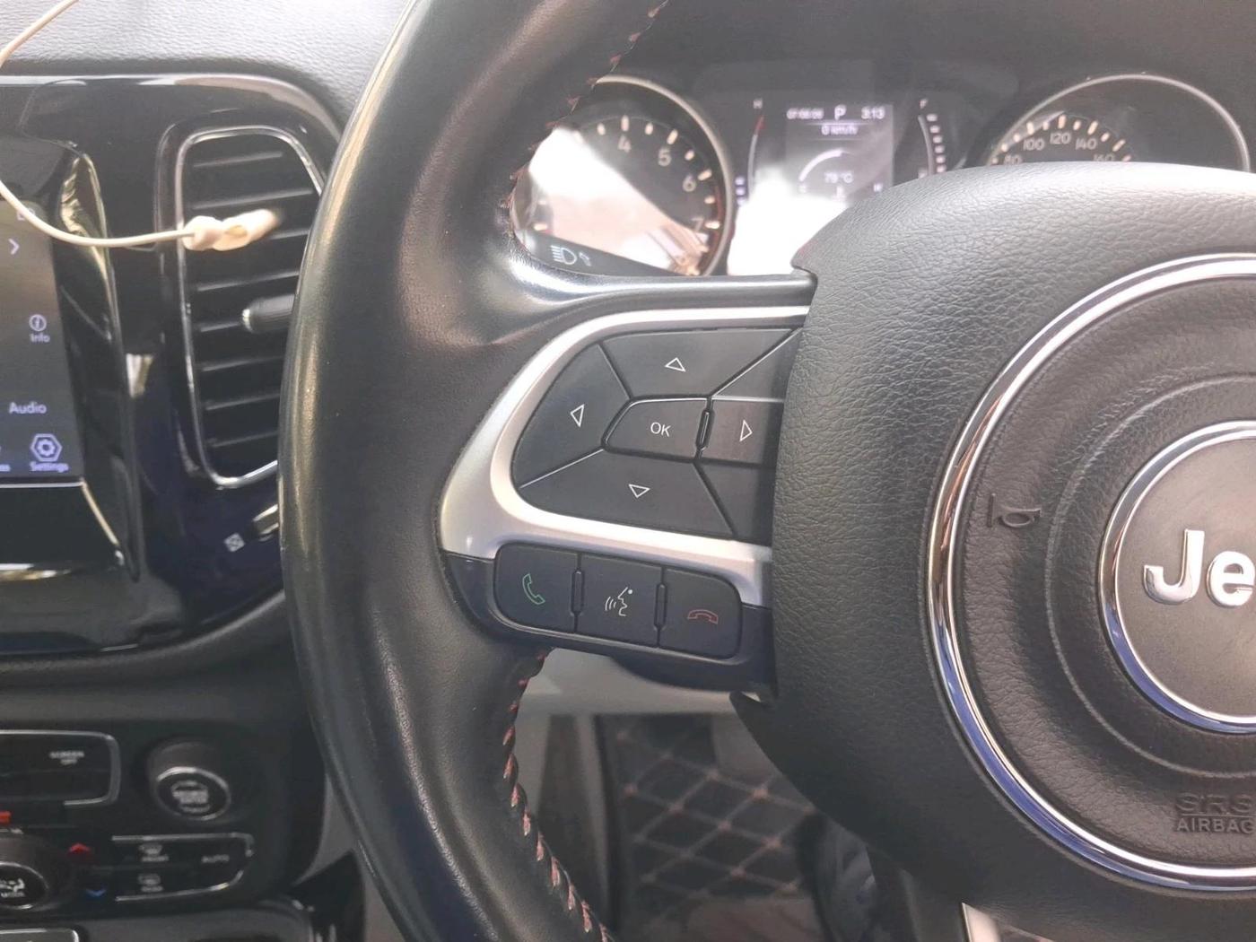 2018 Jeep Compass LIMITED (O) 1.4 PETROL AT, Petrol, Automatic, 1,86,267 km, interior