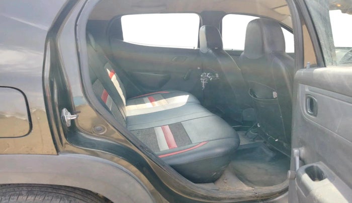 2016 Renault Kwid RXL, Petrol, Manual, 89,956 km, interior